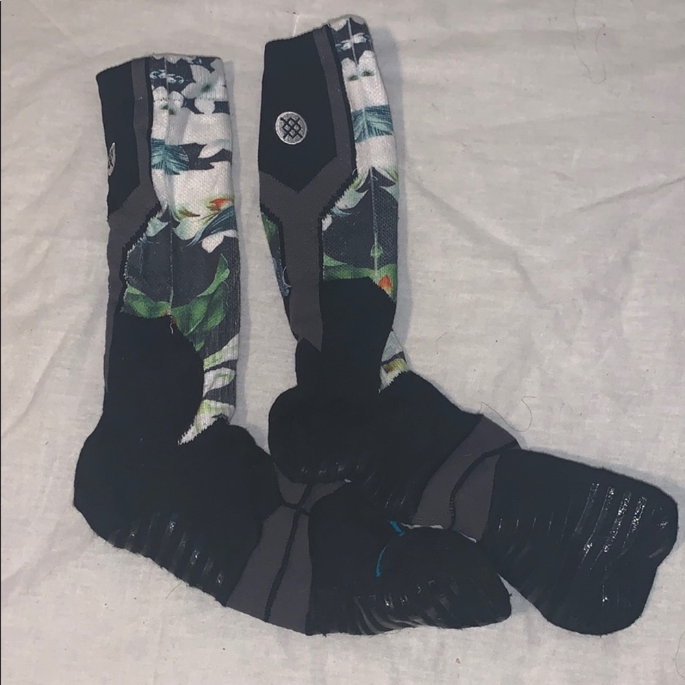 Mid calves socks